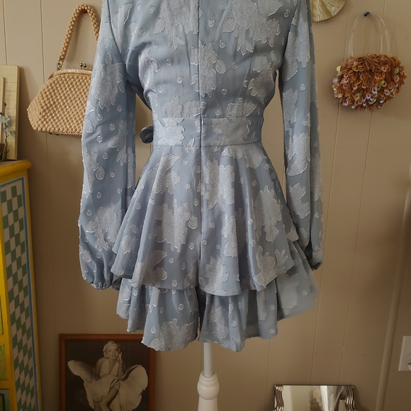 NWT Saints+Screts Blue Floral Tiered Romper Dress with Long Sash Belt SZ Small - Picture 7 of 14